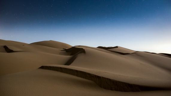 imperial sand dunes night